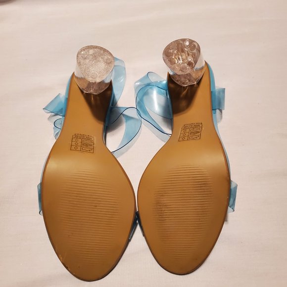 Yoki Chuncky Sandals Clear Heels With Blue Straps Size 10 - Picture 5 of 7
